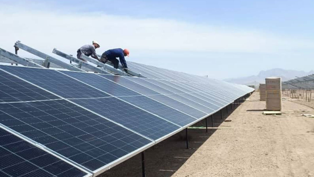 پروژه نیروگاه خورشیدی 3 مگاوات خوسف اجرا شده توسط شرکت شیدسان